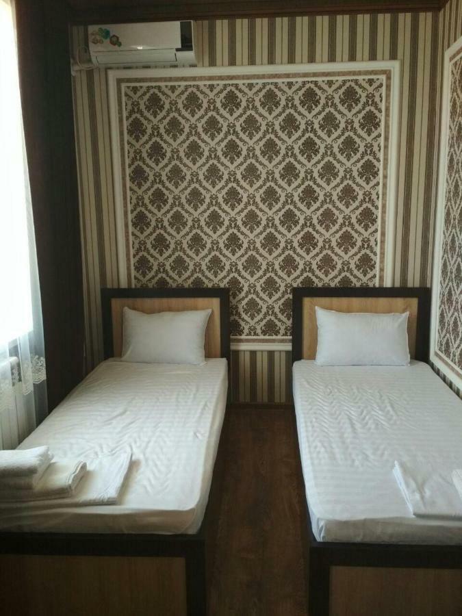 Hostel Farovon Marghilon Exterior photo