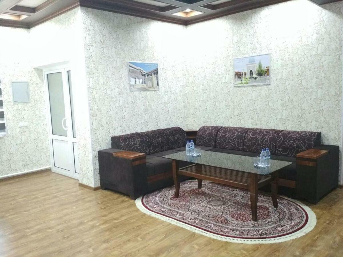 Hostel Farovon Marghilon Exterior photo