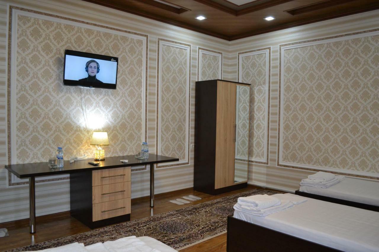 Hostel Farovon Marghilon Exterior photo